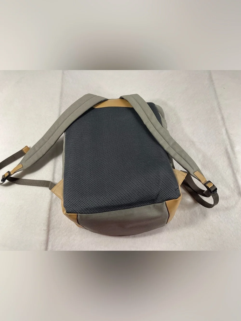 Clarks Gray Canvas Roll Top Backpack Laptop Travel Daypack Faux Leather Trim
